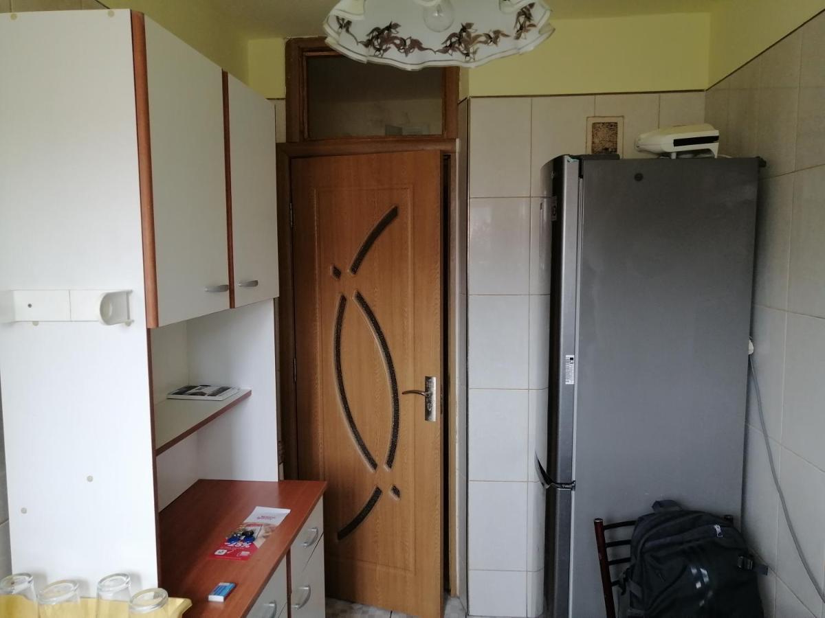 Apartamente Marian Brasov Bagian luar foto